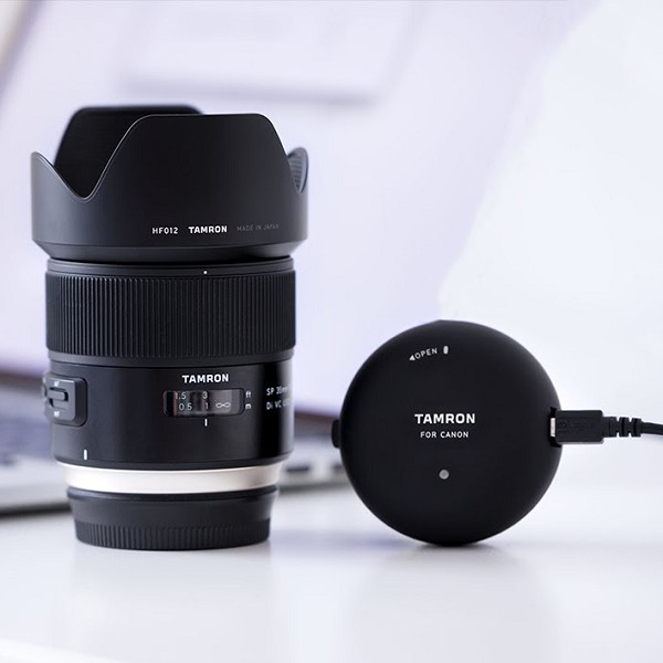 NOLEGGIO: dock di taratura - TAMRON per CANON EF