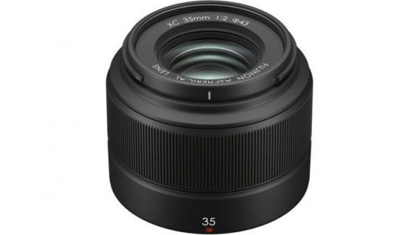 Fujifilm XC 35mm f/2