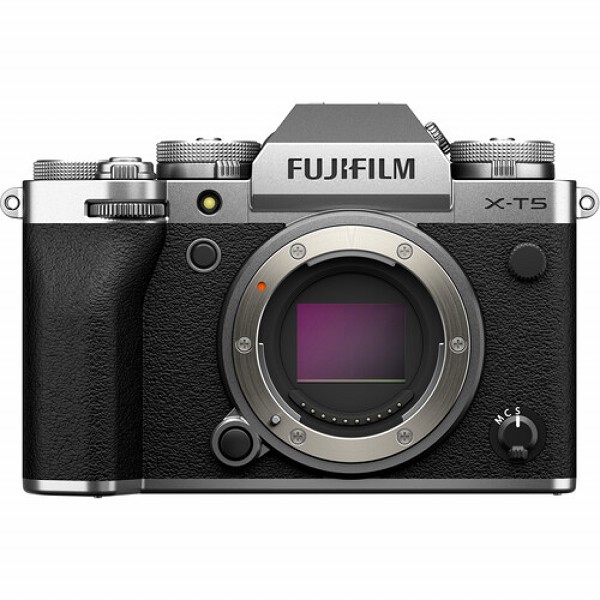 Fujifilm X-T5 (Silver) (solo corpo)